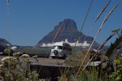 VW Bulli T2 Bj. 1971 steht in Colorado USA