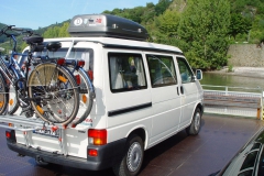 Auf einer Rheinfähre