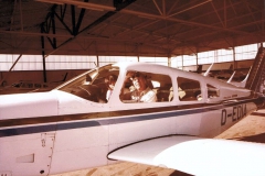 Piper PA 28, D-EDIA, IFR equipped, Einziehfahrwerk,in Hamburg Fuhlsbüttel